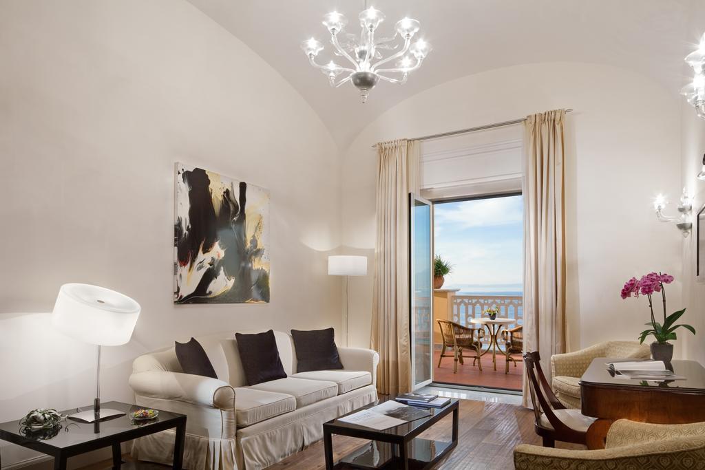 Grand Hotel Excelsior Vittoria Sorrento Bilik gambar